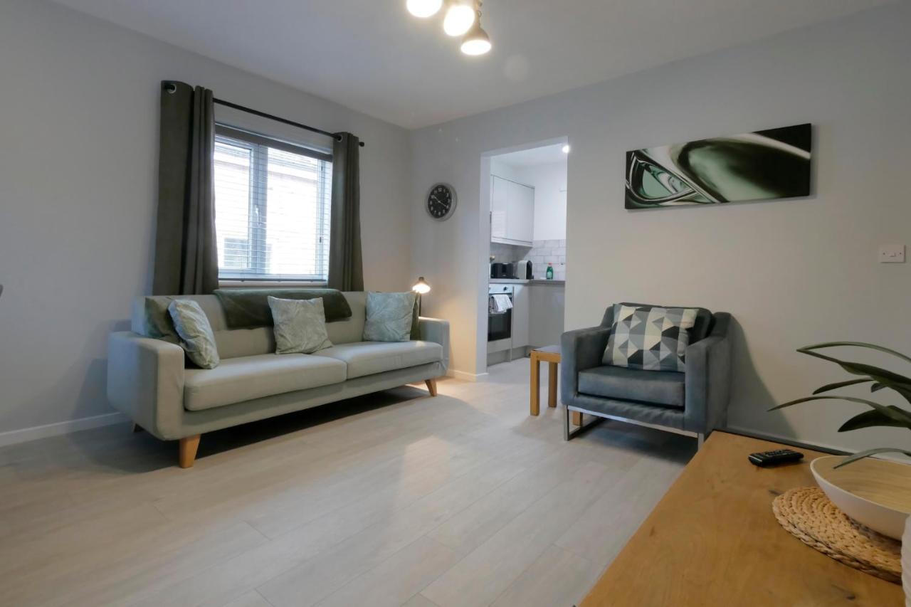 Crewe Short Lets 6 Victoria Court, Crewe Lägenhet Exteriör bild