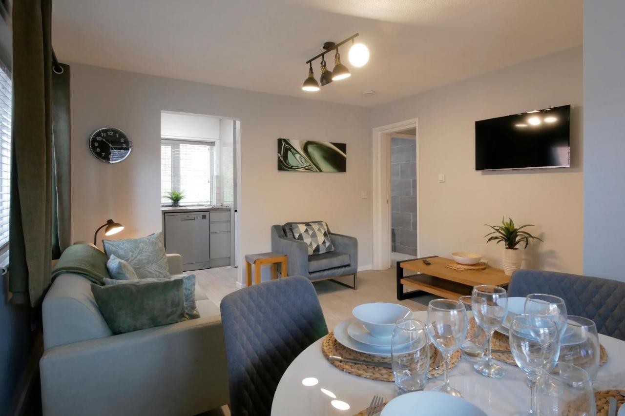Crewe Short Lets 6 Victoria Court, Crewe Lägenhet Exteriör bild