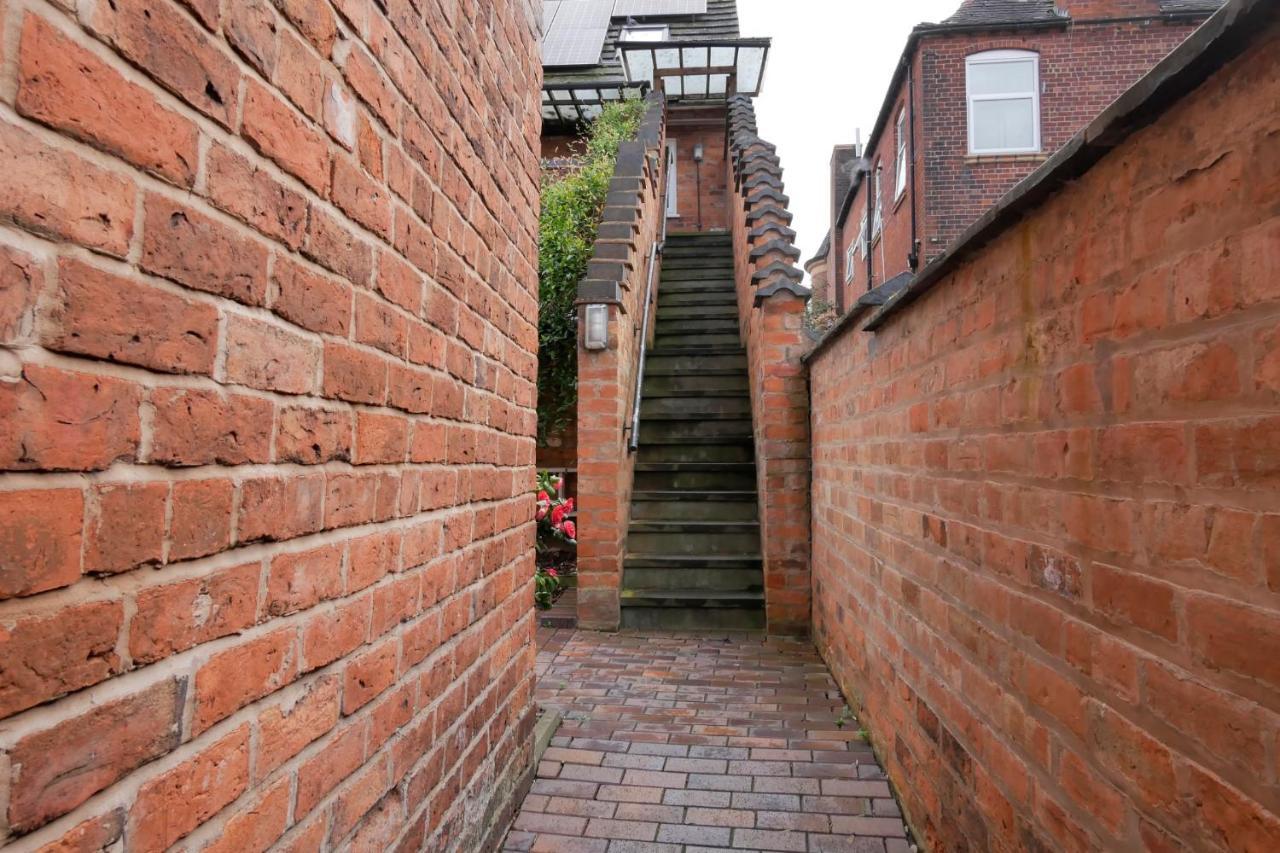 Crewe Short Lets 6 Victoria Court, Crewe Lägenhet Exteriör bild