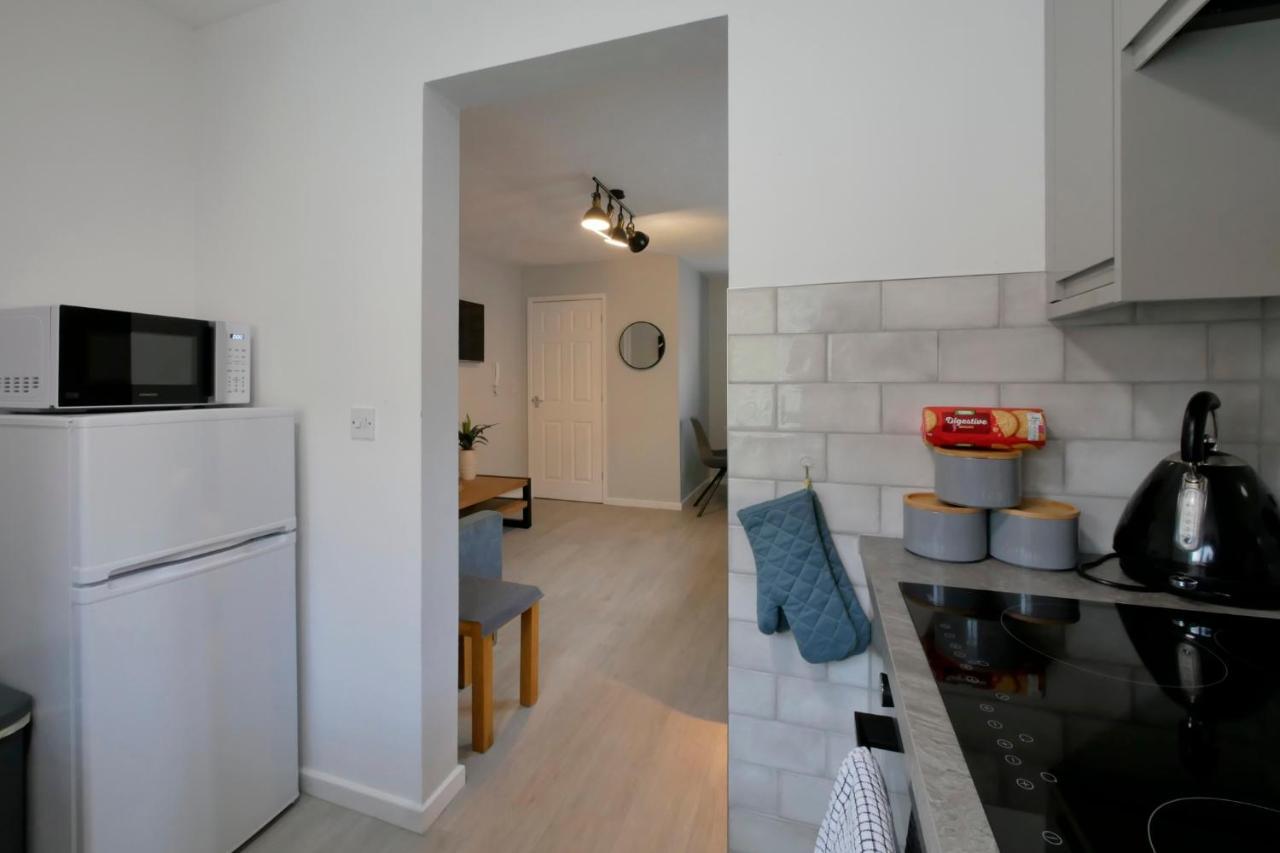 Crewe Short Lets 6 Victoria Court, Crewe Lägenhet Exteriör bild
